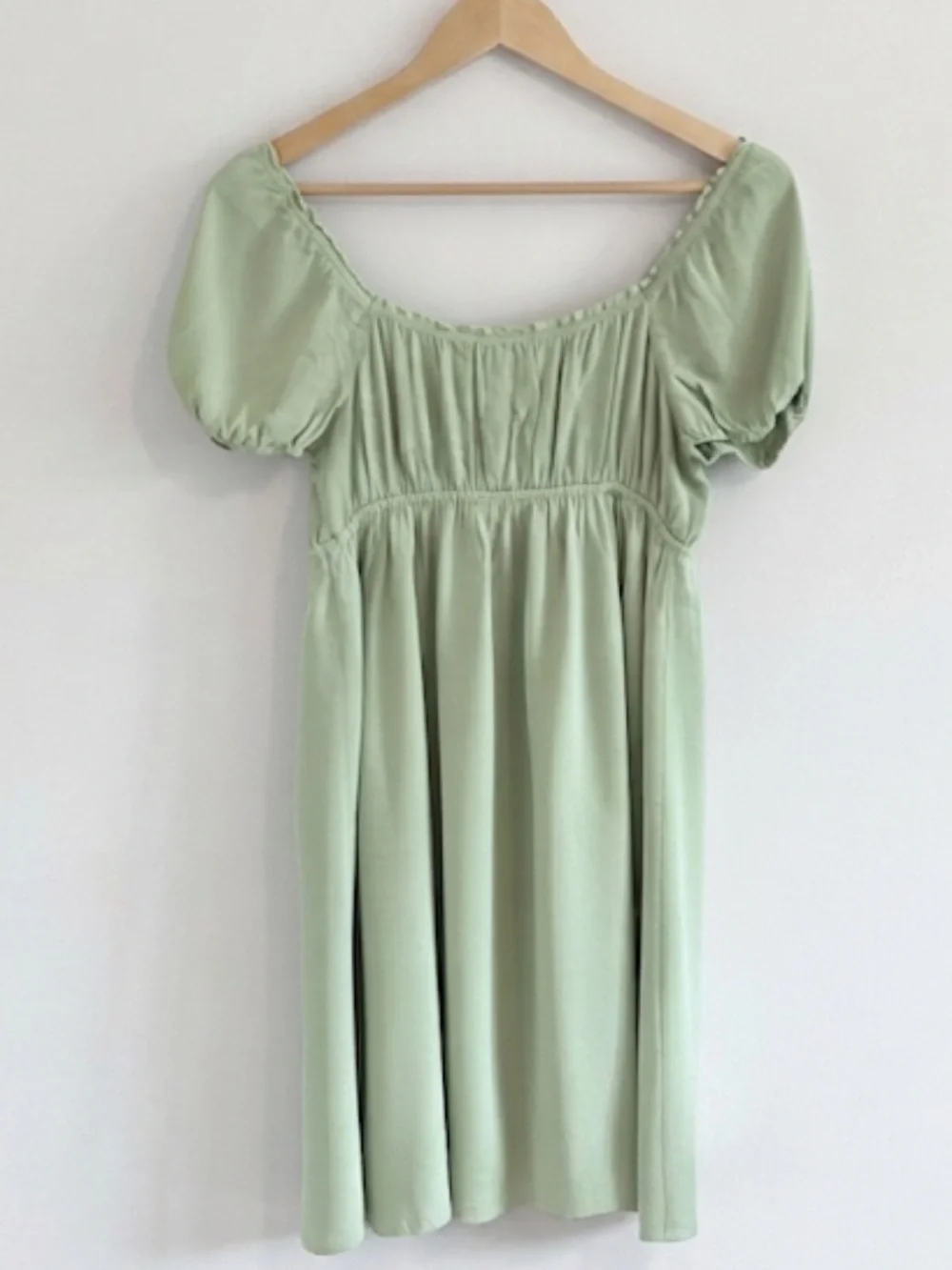 Aritzia Sunday Best Hadley Babydoll Mini Dress Sage Green Smocked Puff Sleeve S - Picture 3 of 11
